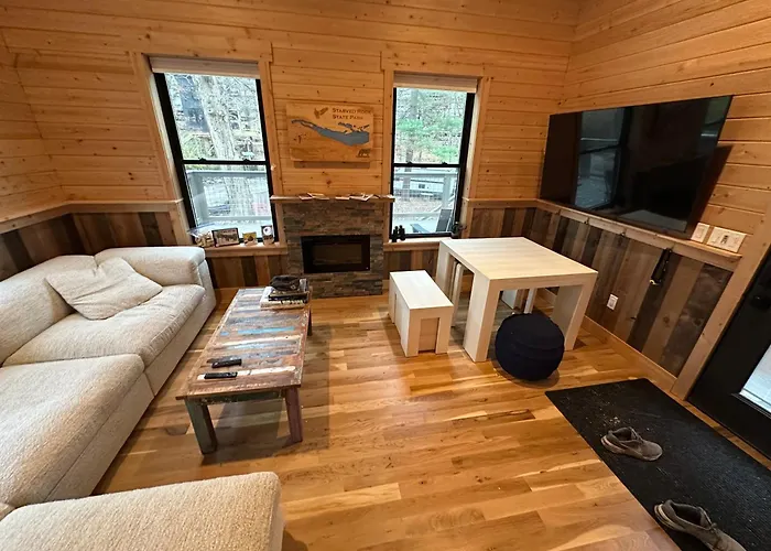 Lodge Treehouses At Starved Rock Ottawa